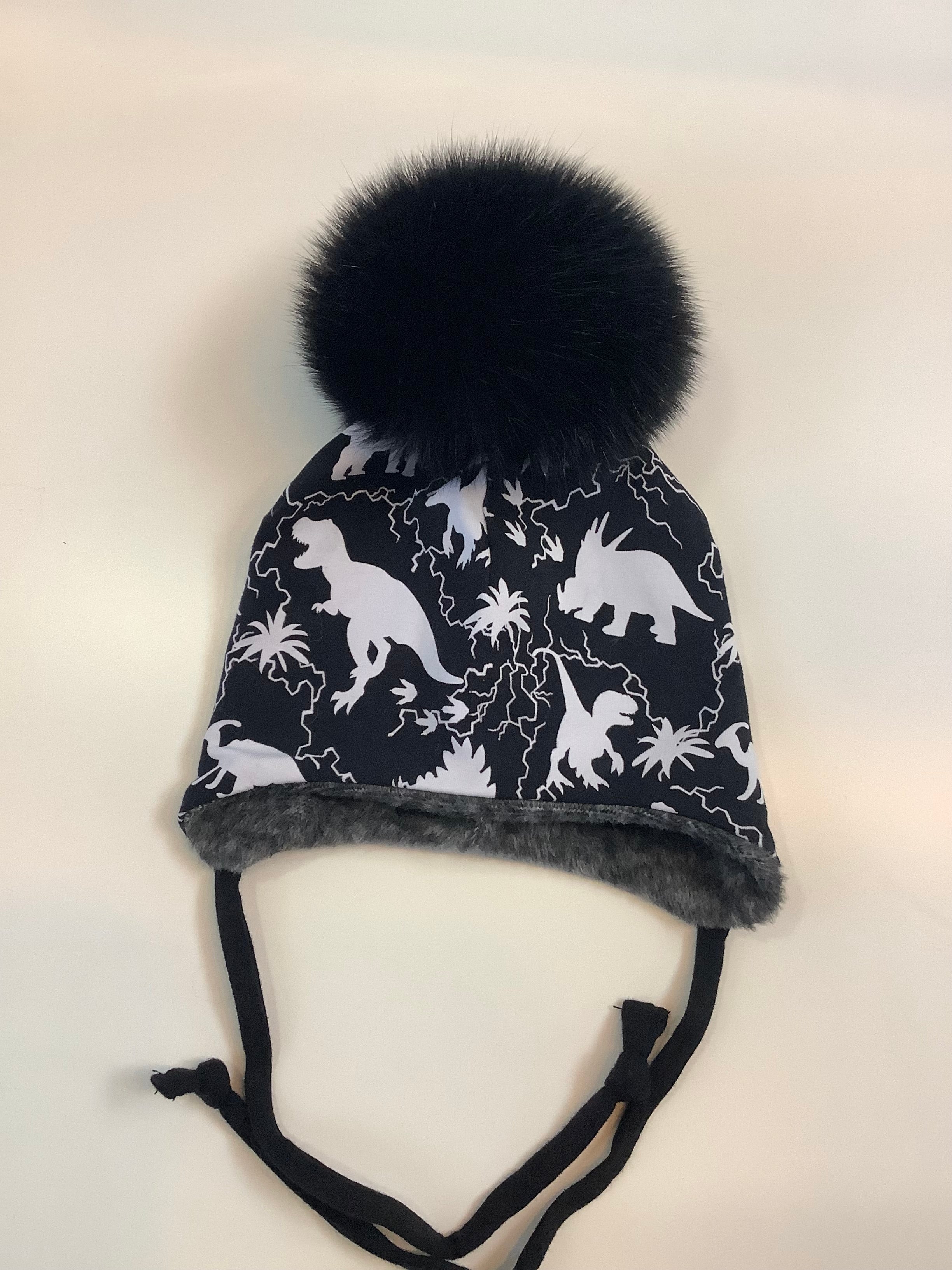 MEF créations - Tuque doublée pour l’hiver avec attache - dino noir